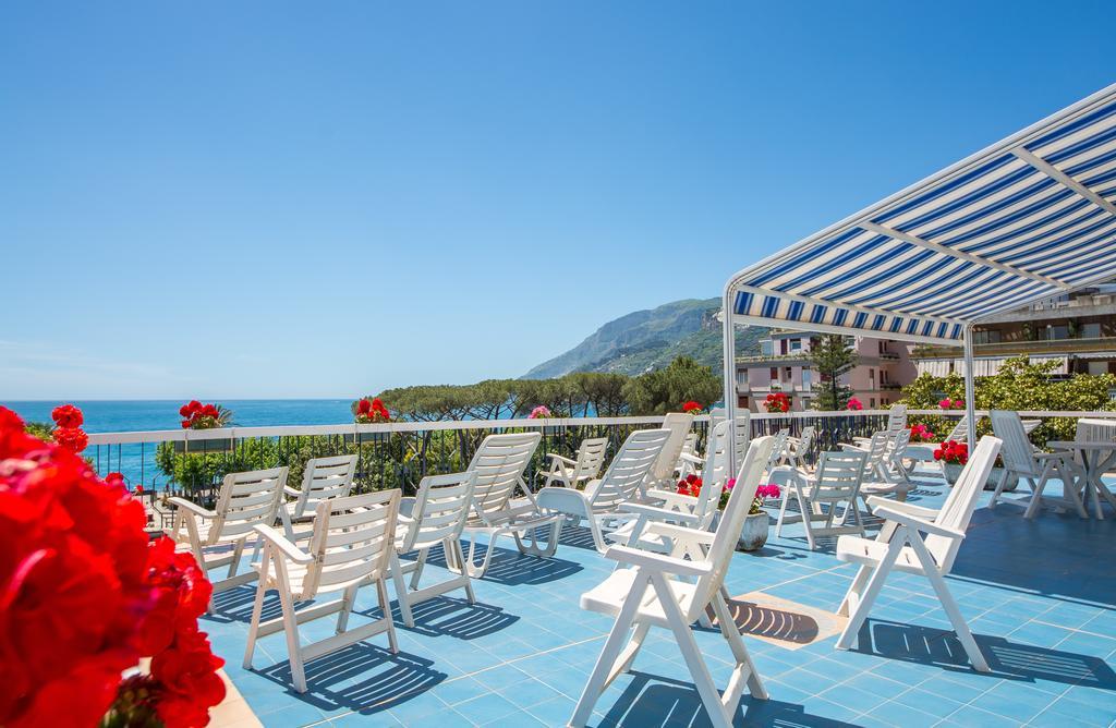 La Residenza Aparthotel Maiori Exterior photo