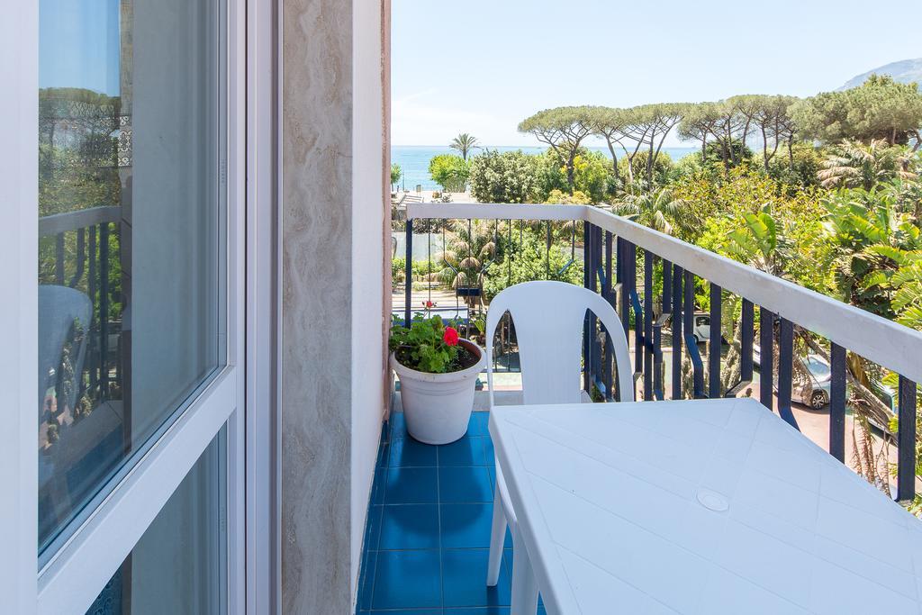 La Residenza Aparthotel Maiori Exterior photo